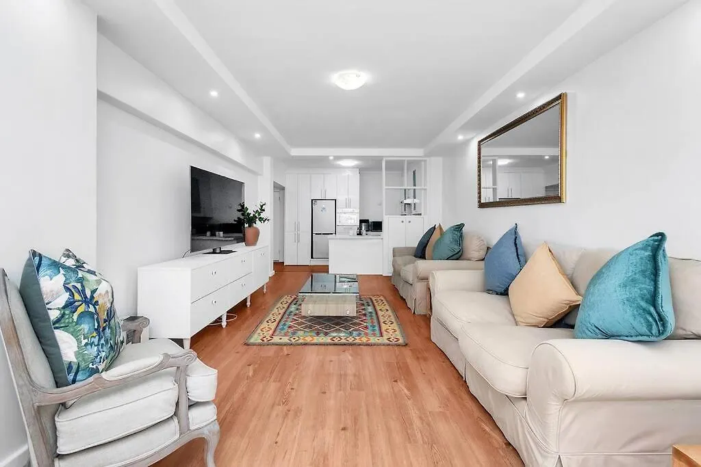 Coastal Comfort 2-Bedroom In Mouille Point Cape Town 0*,  South Africa